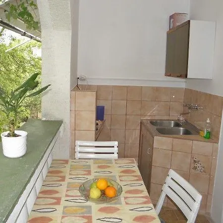 And Josip 3* Vodice